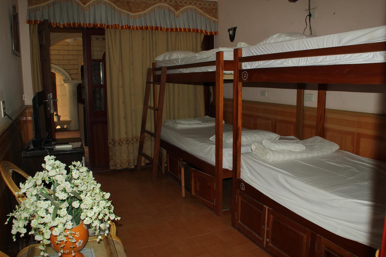 The Long Hotel Нин Бин Екстериор снимка