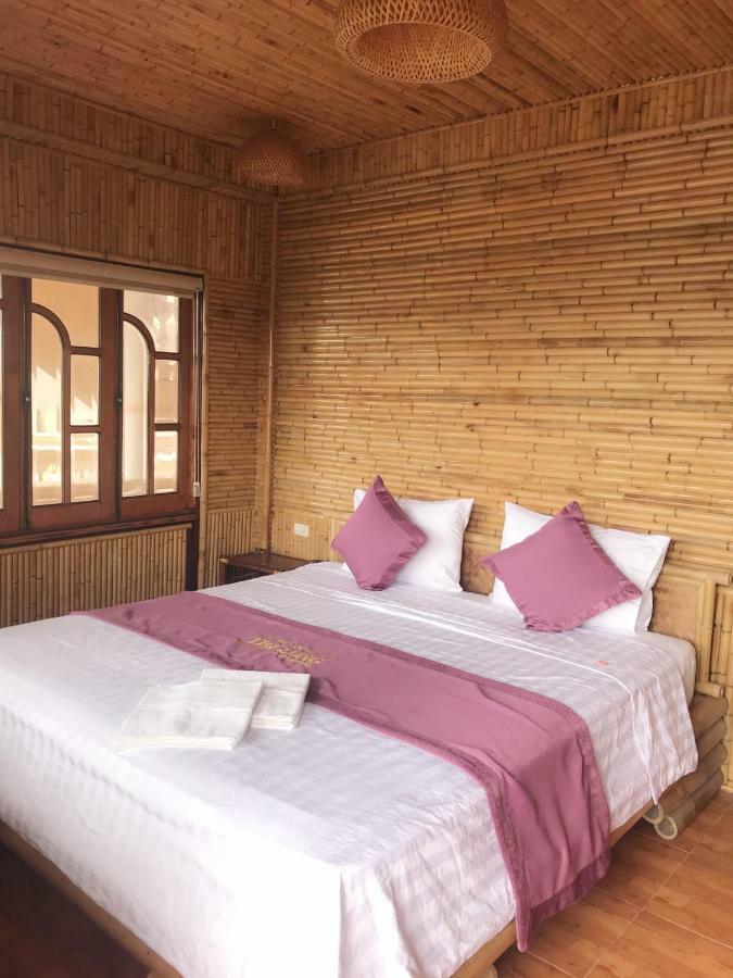 The Long Hotel Нин Бин Екстериор снимка